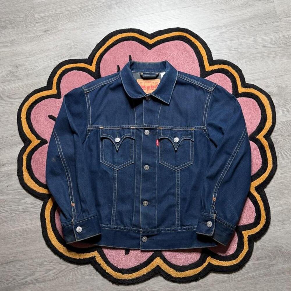 Vintage Y2K Levi’s Type 1 Trucker Denim Jean Jacket Size Large Blue